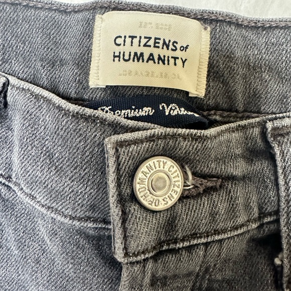 Olivia Ankle High Rise Slim in Silvermist
Citizens of Humanity🩶 - Picture 13 of 14